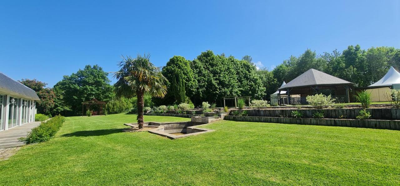 Le Manoir Des Marronniers Sully (Calvados) Exterior foto