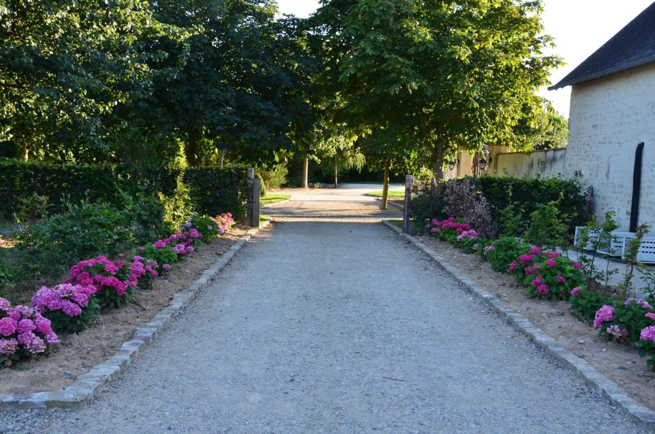 Le Manoir Des Marronniers Sully (Calvados) Exterior foto